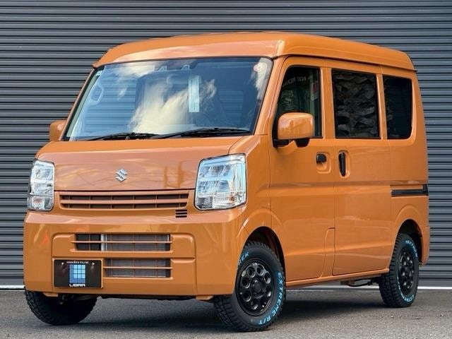 Suzuki EVERY 2025 — фото автомобиля 1