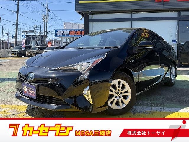 Toyota PRIUS 2017 — фото автомобиля 1