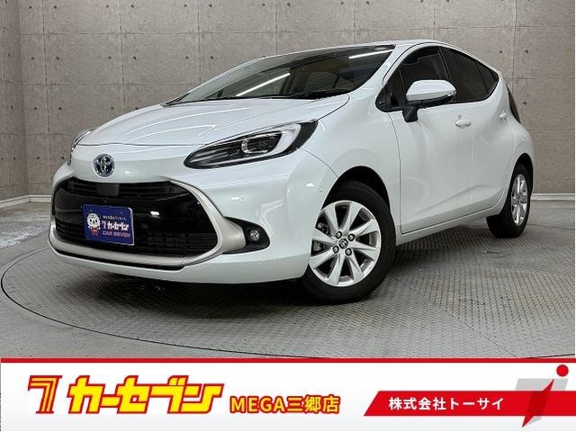 Toyota AQUA 2024 — фото автомобиля 1