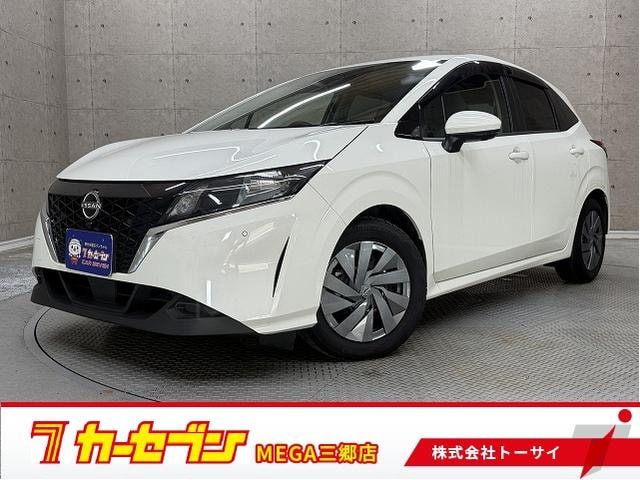 Nissan NOTE 2022 — фото автомобиля 1