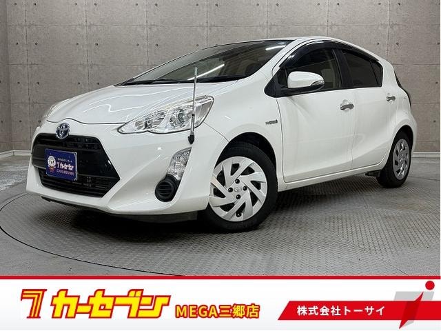 Toyota AQUA 2016 — фото автомобиля 1