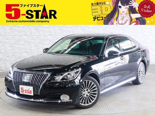 Toyota CROWN MAJESTA 2017 — фото автомобиля