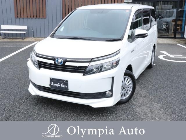 Toyota VOXY 2014 — фото автомобиля 1