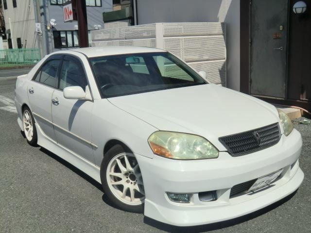 Toyota MARK II 2001 — фото автомобиля