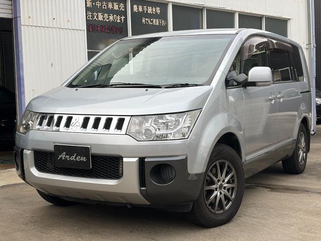 Mitsubishi DELICA D:5 2013 — фото автомобиля