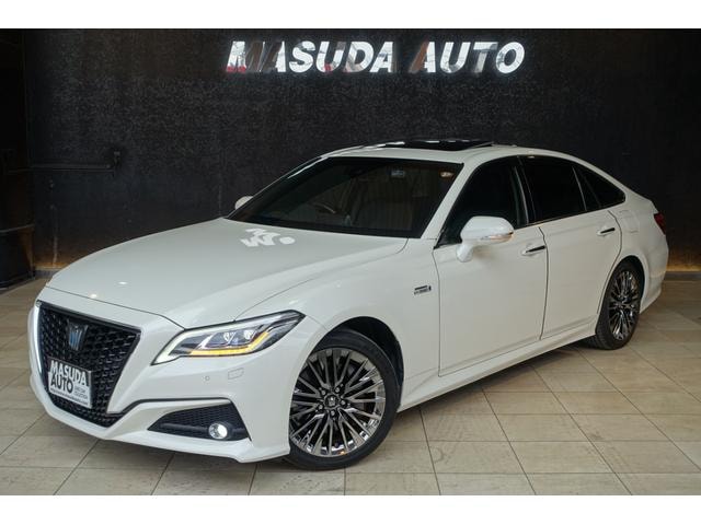 Toyota CROWN HYBRID 2018 — фото автомобиля 1