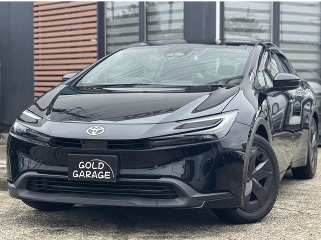 Toyota PRIUS 2023 — фото автомобиля 1