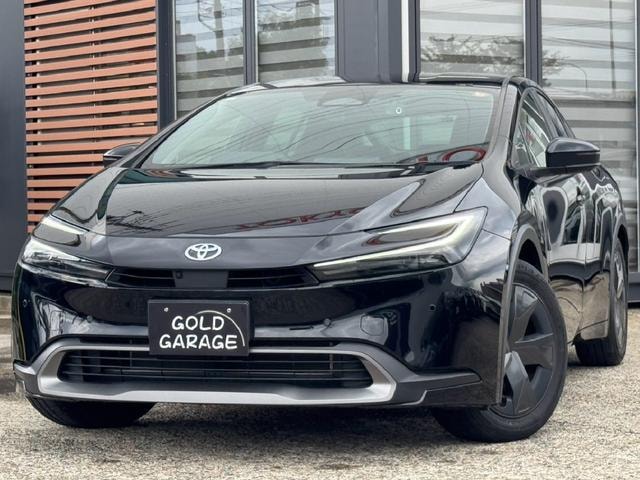 Toyota PRIUS 2023 — фото автомобиля 1
