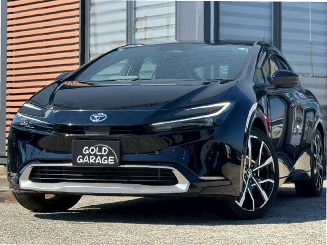 Toyota PRIUS 2023 — фото автомобиля 1