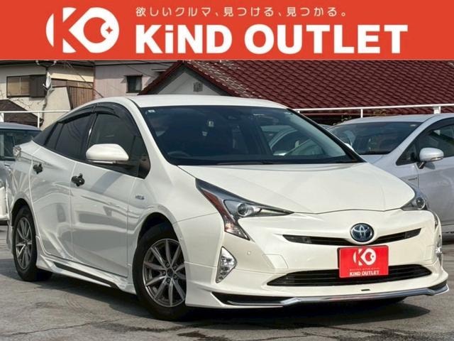 Toyota PRIUS 2017 — фото автомобиля 1
