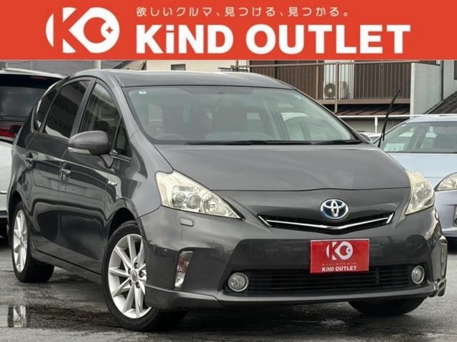 Toyota PRIUS ALPHA 2011 — фото автомобиля 1