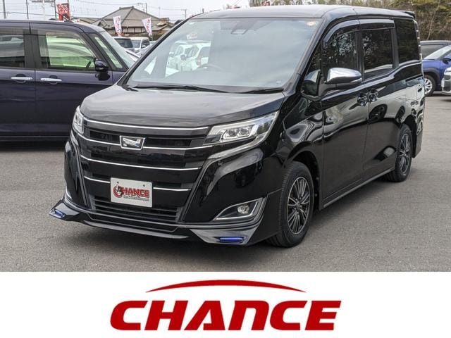 Toyota NOAH 2018 — фото автомобиля 1