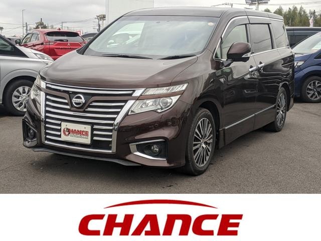 Nissan ELGRAND 2017 — фото автомобиля
