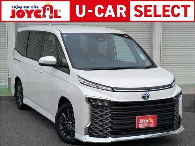Toyota VOXY 2023 — фото автомобиля 1