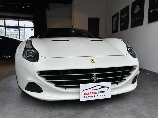 Ferrari CALIFORNIA T 2015 — фото автомобиля