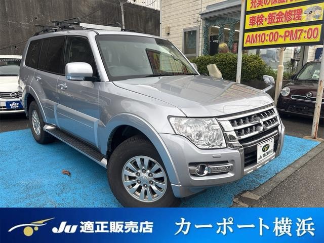 Mitsubishi PAJERO 2015 — фото автомобиля