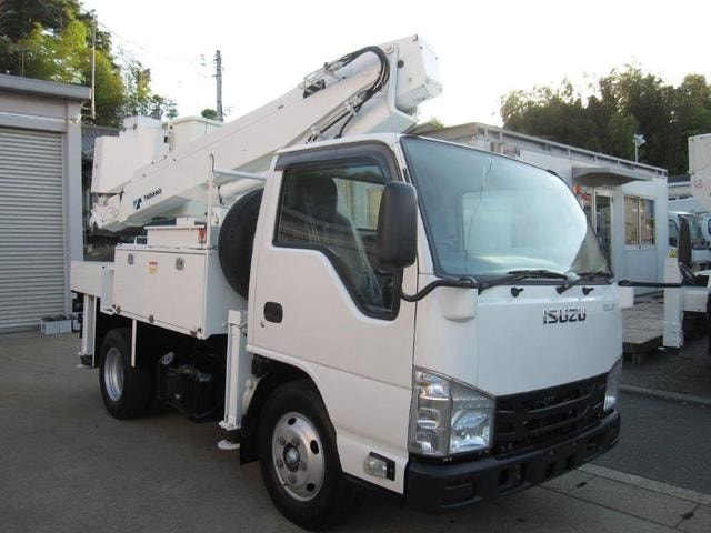 Isuzu ELF TRUCK 2015 — фото автомобиля