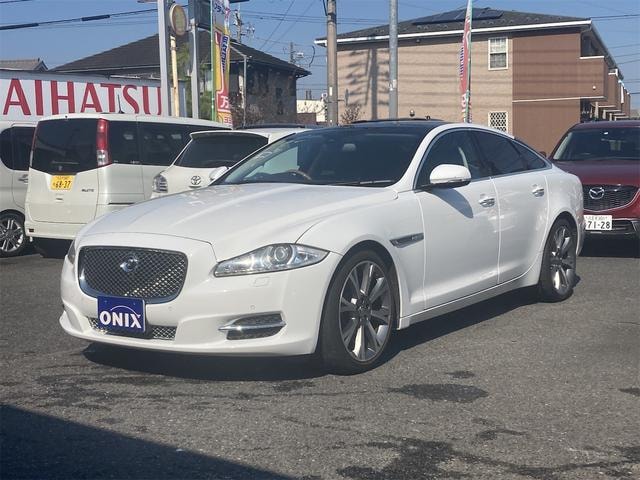 Jaguar XJ 2013 — фото автомобиля
