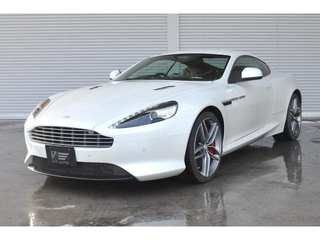 Aston Martin VIRAGE 2013 — фото автомобиля
