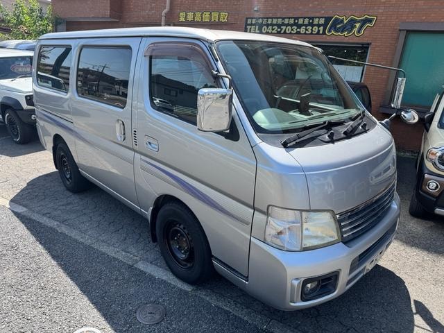 Nissan CARAVAN COACH 2004 — фото автомобиля