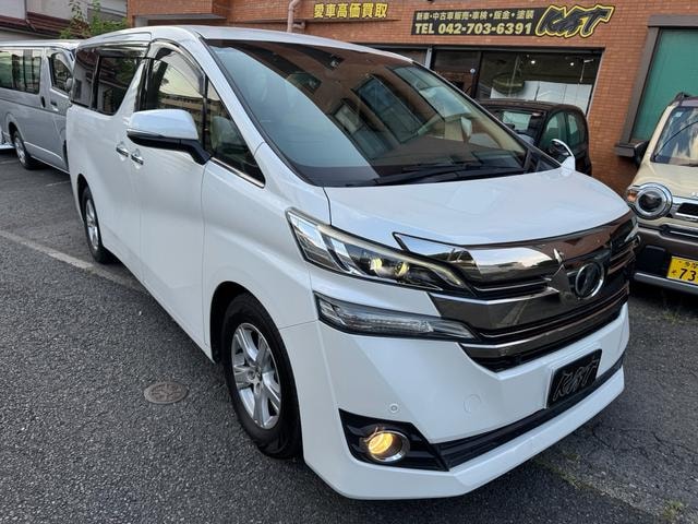 Toyota VELLFIRE 2016 — фото автомобиля 1
