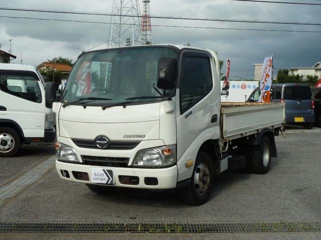 Hino DUTRO 2015 — фото автомобиля 1