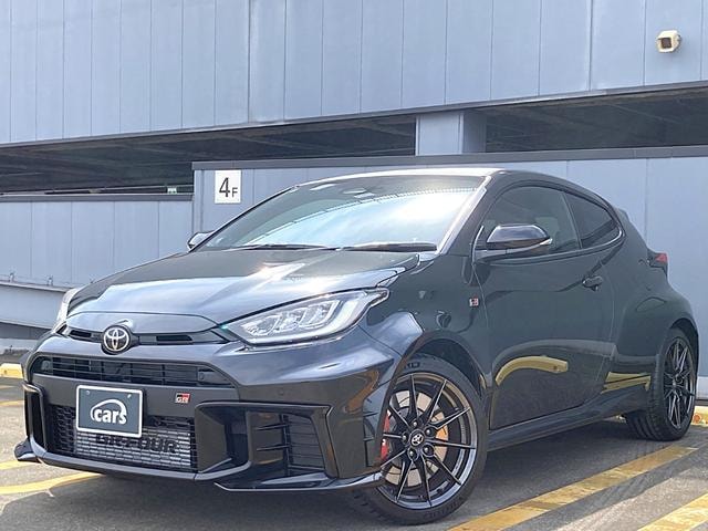 Toyota GR YARIS 2025 — фото автомобиля