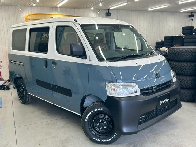 Toyota TOWNACE VAN 2026 — фото автомобиля