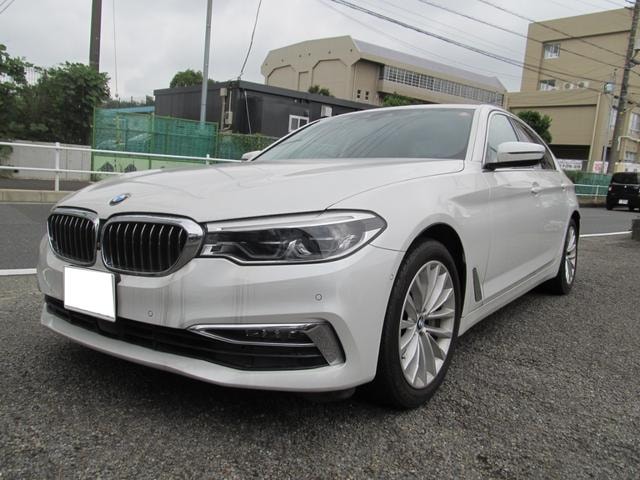 Bmw 5 SERIES 2018 — фото автомобиля