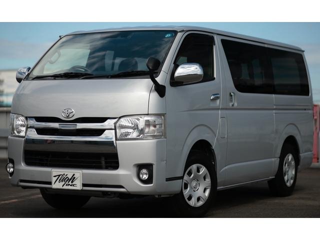 Toyota HIACE VAN 2020 — фото автомобиля