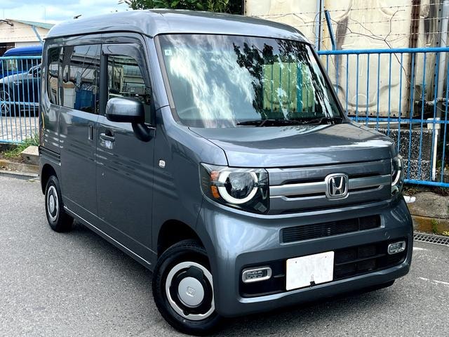 Honda N-VAN PLUS STYLE 2019 — фото автомобиля 1