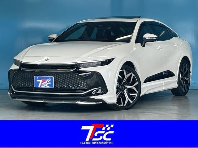Toyota CROWN CROSSOVER 2022 — фото автомобиля 1