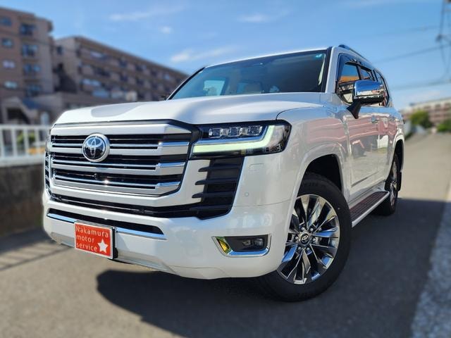Toyota LAND CRUISER 2026 — фото автомобиля