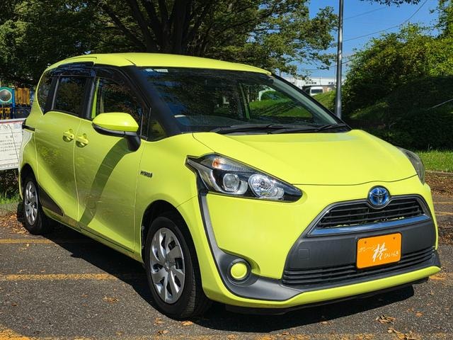 Toyota SIENTA 2015 — фото автомобиля 1
