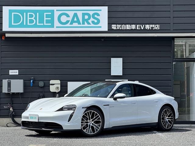 Porsche TAYCAN 2021 — фото автомобиля 1