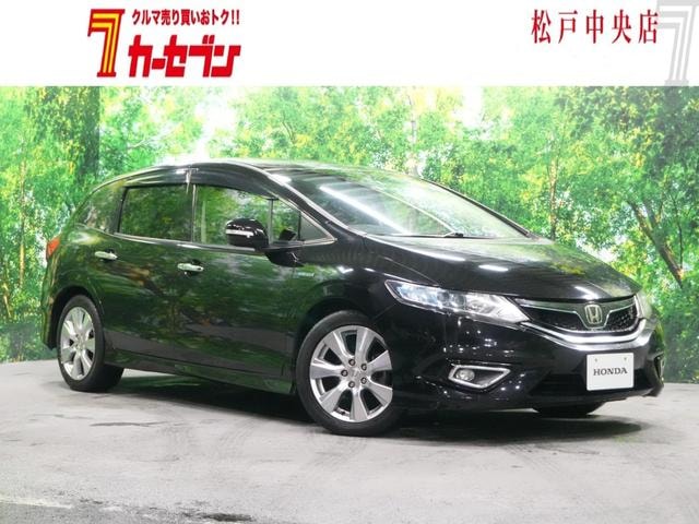 Honda JADE 2016 — фото автомобиля 1