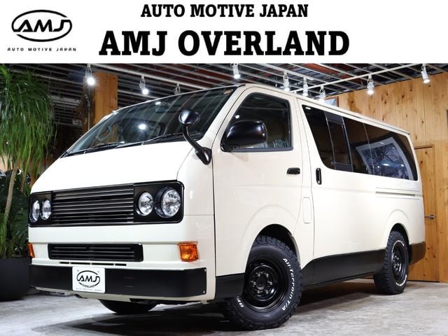 Toyota HIACE VAN 2010 — фото автомобиля 1