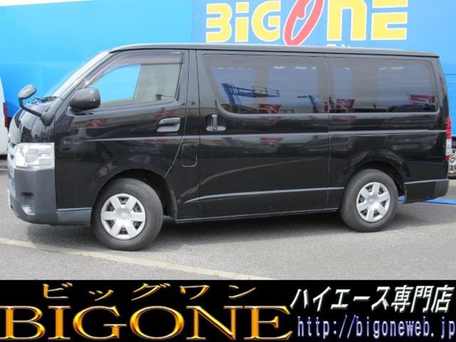 Toyota HIACE VAN 2017 — фото автомобиля 1