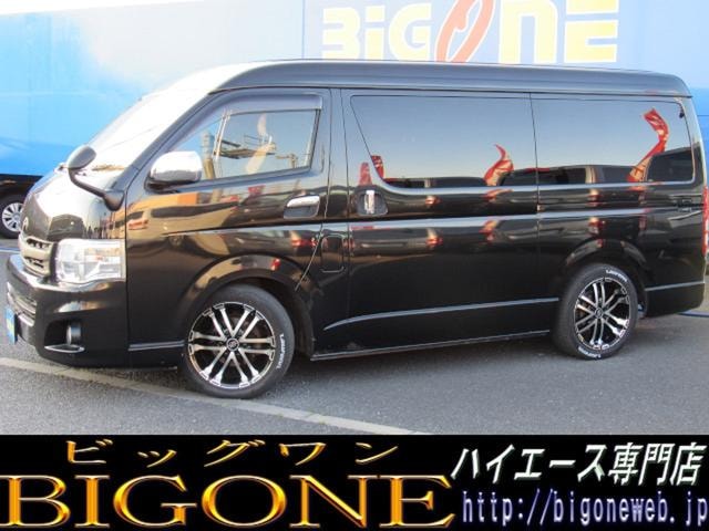 Toyota HIACE WAGON 2013 — фото автомобиля 1