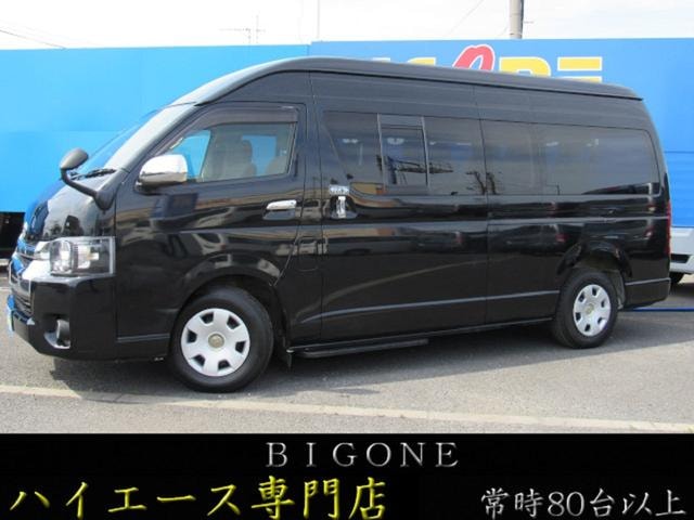 Toyota HIACE WAGON 2013 — фото автомобиля 1