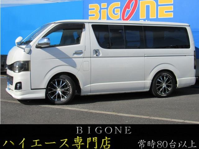 Toyota HIACE VAN 2011 — фото автомобиля