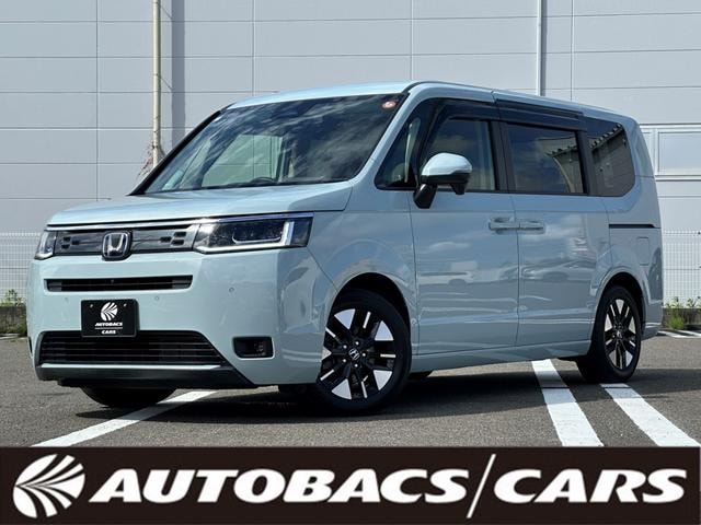 Honda STEPWAGON 2023 — фото автомобиля 1