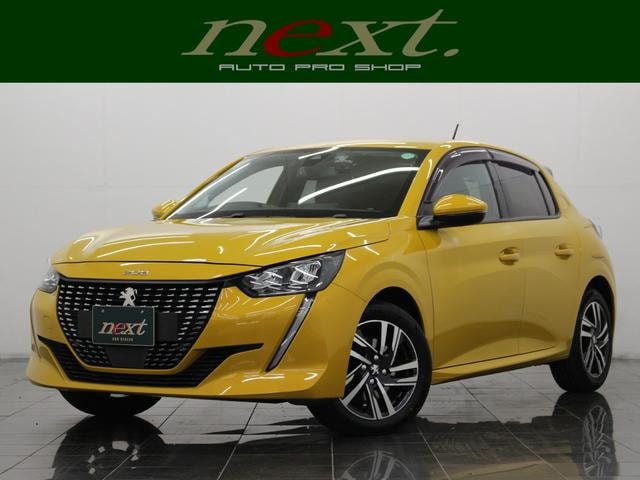 Peugeot 208 2021 — фото автомобиля