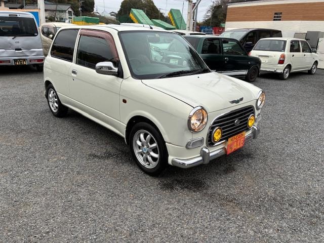 Daihatsu MIRA GINO 2001 — фото автомобиля