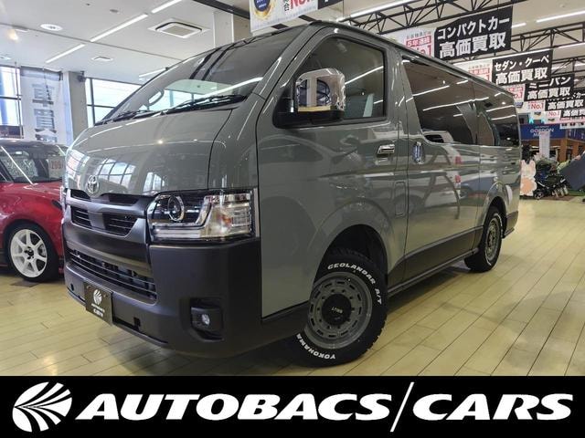 Toyota HIACE VAN 2026 — фото автомобиля