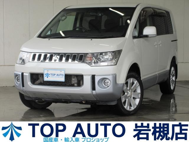 Mitsubishi DELICA D:5 2013 — фото автомобиля