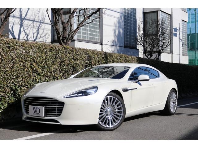 Aston Martin RAPIDE 2011 — фото автомобиля