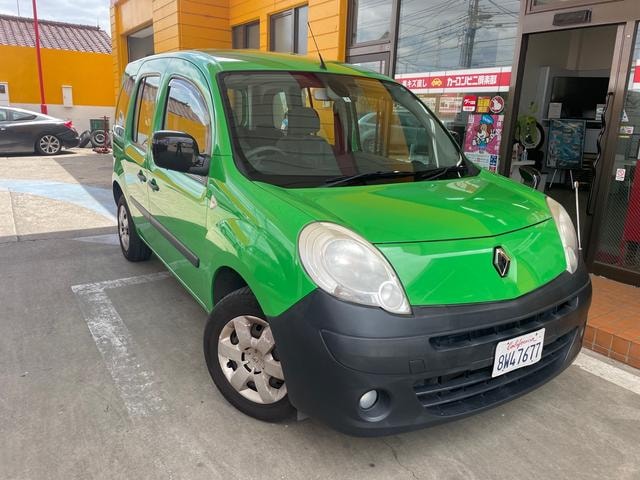 Renault KANGOO 2010 — фото автомобиля 1
