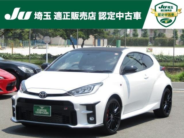 Toyota GR YARIS 2021 — фото автомобиля