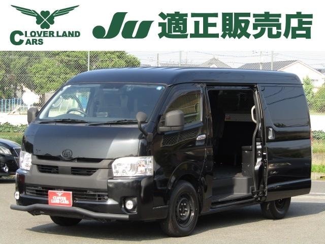 Toyota HIACE WAGON 2021 — фото автомобиля 1